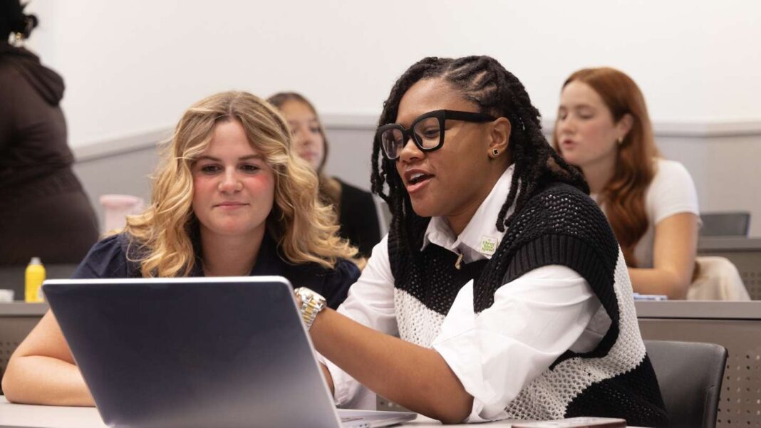 Digital Marketing Masters Programs: A Complete Guide to Degrees, Entry Requirements, Costs, and Careers